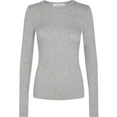 Sofie Schnoor Overdele Sofie Schnoor Tshirt Long Sleeve Kvinde Toppe hos Magasin Grå