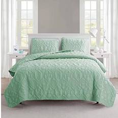 Textiles Shore Embossed Bedspread Green