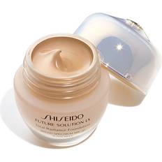 Shiseido Future Solution LX Total Radiance Foundation #4 Neutral