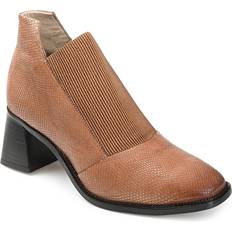 Journee Signature Women's Stylla Low Ankle Booties
