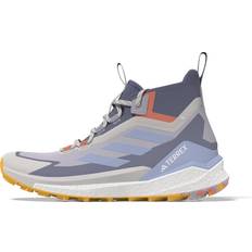 Adidas Terrex Free Hiker Hiking Shoes adidas Terrex Free Hiker GTX