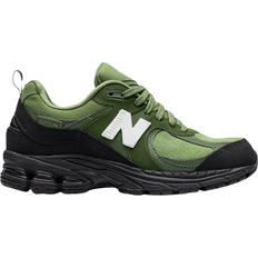 New balance green 2002r New Balance The Basement x 2002R M - Moss Green