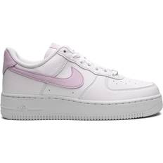 Snøring Joggesko Nike Air Force 1 '07 Next Nature W - White/Metallic Silver/Doll