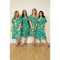 Yumi Green Floral Midi Dress