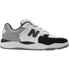 New Balance Numeric NM1010 Tiago Skate Shoes White/Black