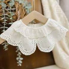 Barn- & Babytillbehör Shein Baby Scallop Trim Decor Hollow Out Bib