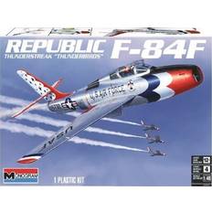 Wittmax Revell Monogram 1:48 F-84F Thunderstreak