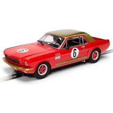 Bilbanebilar på rea Scalextric Mustang Alan Mann Racing Henry Mann &amp Steve Soper