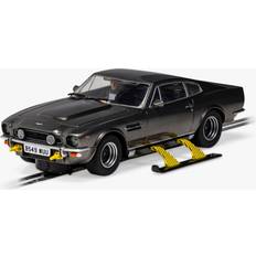 Scalextric Racerbiler Scalextric c4239 James Bond Aston Martin V8 The Living daylights