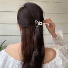 Shein 1pc Women Minimalist Solid Hair Claw Daily Life