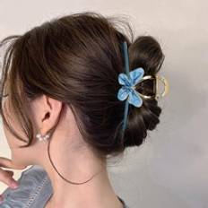 Shein 1pc Women Butterfly Fashion Hair Claw For Daily Life