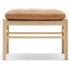 Carl Hansen & Søn Taburetter Carl Hansen & Søn Carl OW149F Fodskammel