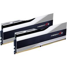 32 GB - DDR5 - Silver RAM Memory G.Skill Trident Z5 Silver DDR5 6000MHz 2x16GB (F5-6000J3636F16GX2-TZ5S)