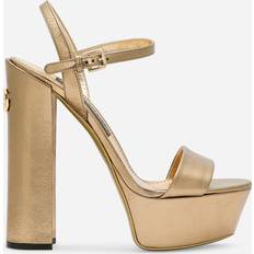 Dolce & Gabbana Sloffen en Sandalen Dolce & Gabbana Foiled Craquelé Calfskin Platform Sandals Gold