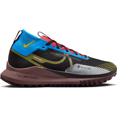 Dame - Multifargete Sportssko Nike Pegasus Trail 4 Gore-Tex W - Black/Light Photo Blue/Track Red/Vivid Sulfur