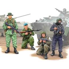 Scale Models & Model Kits Trumpeter Tru00437 1:35 Russian Special Operation Force Figure