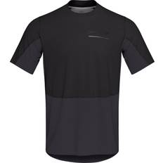 Norrøna T-shirts Norrøna Men's Senja Equaliser Lightweight T-shirt - Caviar Black