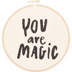 Garn & Håndarbejdsudstyr Rico Design Punch Needle Packung Bild You Are Magic Rund Ø21,5cm