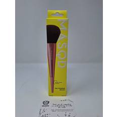 Cosmetics Masqd the powder brush