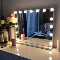 Hollywood Makeup White