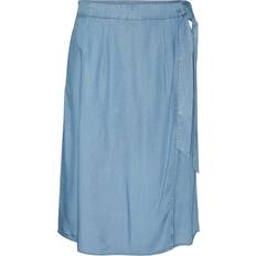 Käärittävä Hameet Vero Moda Nederdel vmLiliana HR Wrap Calf Skirt Blå 38/40