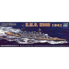05740 modellbyggsats H.M.S Hood 1941