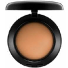 MAC Mineralize Compact Foundation NC45 SPF 15