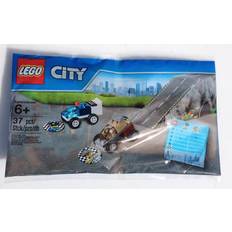 Pursuit 6 LEGO City Police Pursuit Give Away 5004404