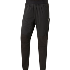 Heijastimet - Mies Housut Asics Winter Run Pant - Musta