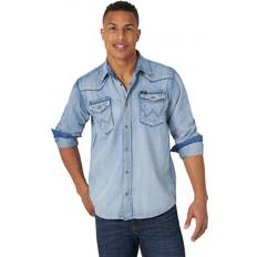 Wrangler Men's Iconic Regular Fit Snap Shirt Button, Light Wash Denim