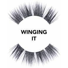 LaRoc Luxury Eyelashes Winging It