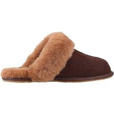 Women - Wool Slippers UGG Scuffette II - Burnt Cedar