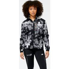 New Balance Damen Oberbekleidung New Balance windjacke impact run packable london damen schwarz weis