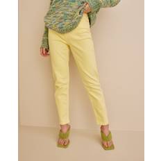 Only Emily HW Straight Jeans Lemon Meringue