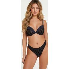 Pia Thong Black