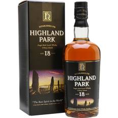 Highland Park 18 Year Old Bot.1990s Single Malt Scotch Whisky 70cl