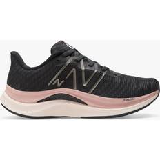 Sneakers New Balance Women's FuelCell Propel v4 Black/Pink Size 8.5