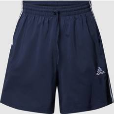 Herren - XS Shorts adidas SPORTSWEAR Shorts mit Label-Stitching in Marineblau, Größe