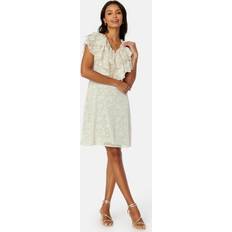 Ida Sjöstedt Vita Klänningar Ida Sjöstedt Emma Dress Cream