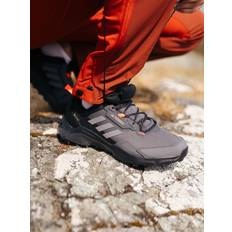 Adidas 45 ⅓ Trekkingschuhe Adidas Terrex AX4 GTX