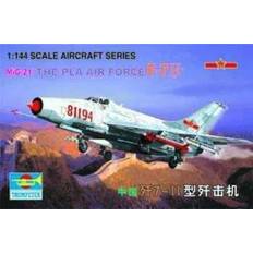 Modelle & Bausätze Trumpeter MiG-21 J-711 China The Pla Airforce