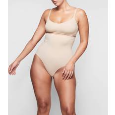 Beige - Skiing Clothing SKIMS Beige Seamless Sculpt High-Waisted Briefs