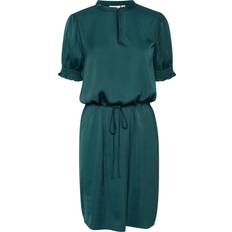 Saint Tropez Kleider Saint Tropez Nunni Shirred Cuff Dress