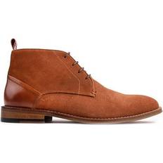 Chukka Boots Simon Carter Byrd Chukka Boots