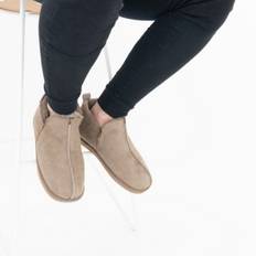 ANTON Mens Sheepskin Boot Stone: EUR