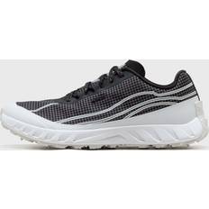 Black 002 Sneakers SUMMIT BLACK