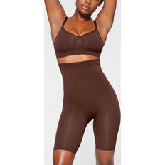 Skiing - Women Shorts SKIMS Women's Seamless Sculpt High-Waisted Above-The-Knee Shorts Cocoa Cocoa