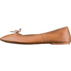 A.P.C. Low Shoes A.P.C. Tan Leah Ballerina Flats Cad Hazelnut IT