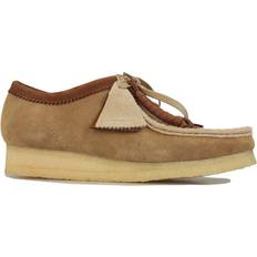 Beige - Schnürung Mokassins Clarks Men's Mens Wallabee Sandstone Combi Shoes Cream/Brown