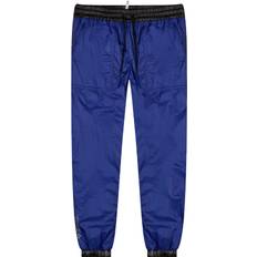 Moncler Byxor & Shorts Moncler Byxor, Herr, Blå XL, AW22, Mörkblå Isolerade Sweatpants med Gore-Tex Infinium Teknologi